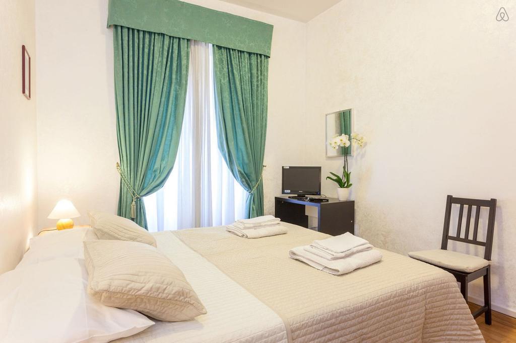 Kosher Bed&Breakfast La Casa Di Eva 로마 객실 사진